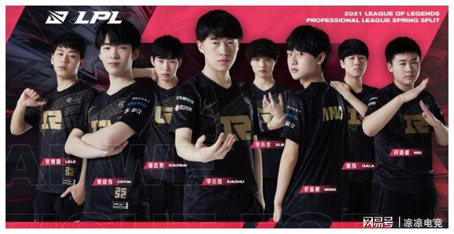 板回归了大 板回归了大